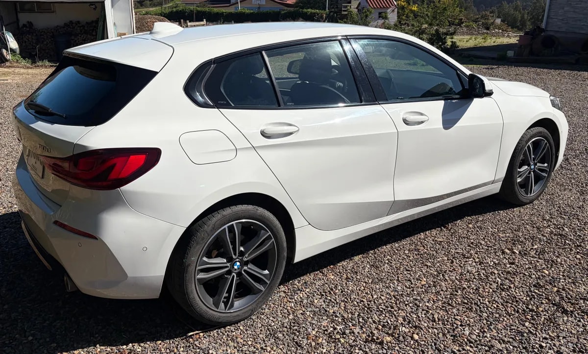 BMW 118 2.0 D Sport Plus At Diesel año 2022