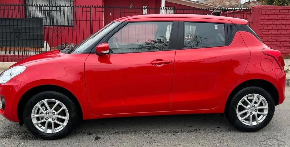 SUZUKI SWIFT 1.2 Gl Mt año 2023