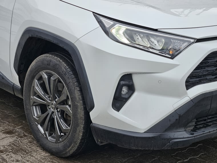 Toyota Rav4 2.0 Xle Safety Sense At año 2023
