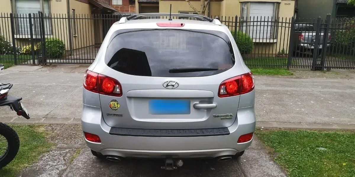 HYUNDAI SANTA FE 2.7 Gls 4wd At año 2010