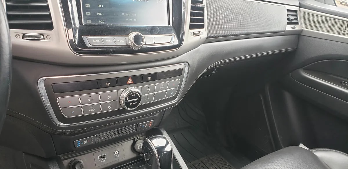 SSANGYONG MUSSO 2.2 Mt 4x4 Diesel año 2019