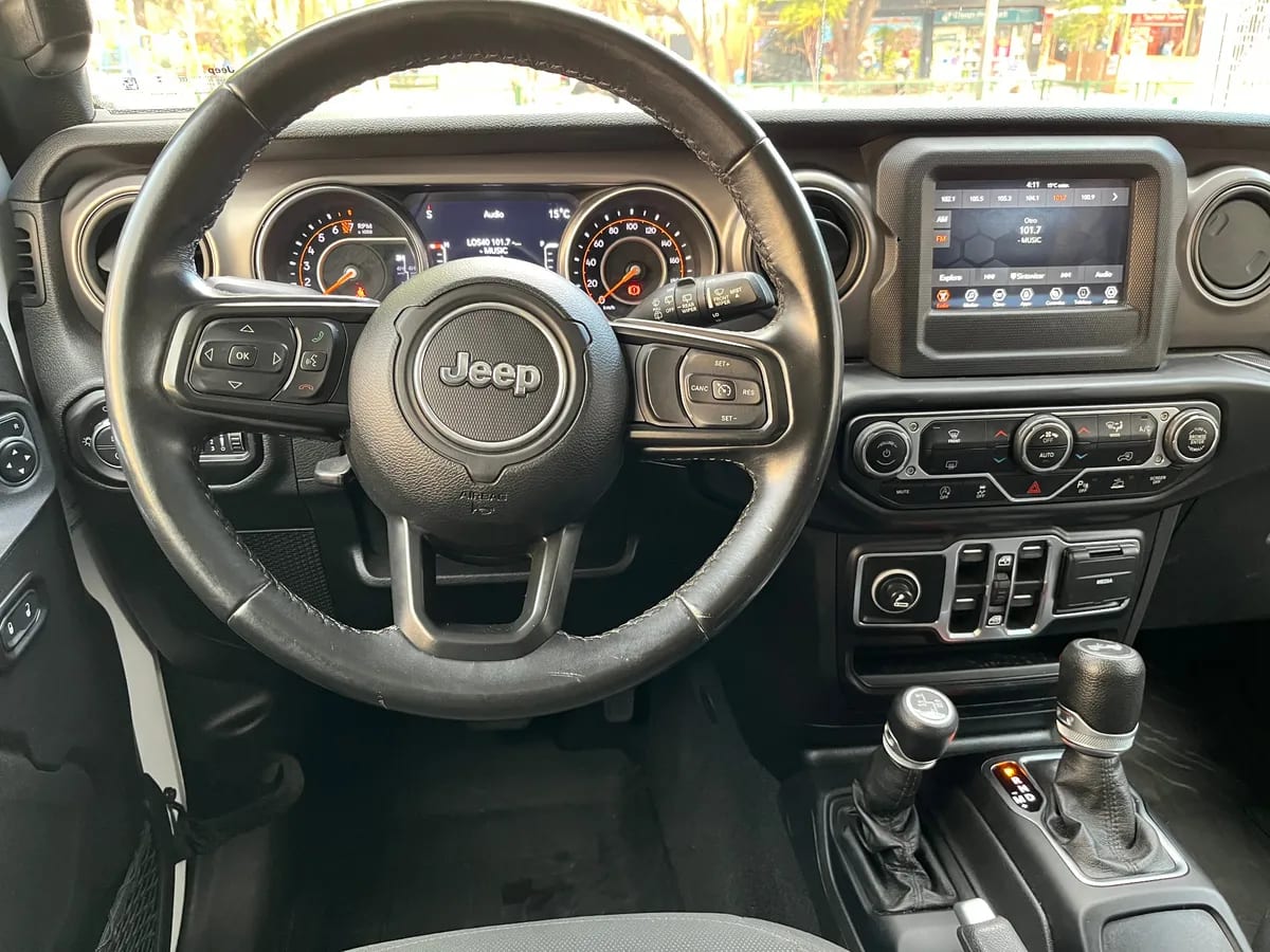 Jeep Wrangler 3.6 Unlimited Rubicon At 4x4 año 2022