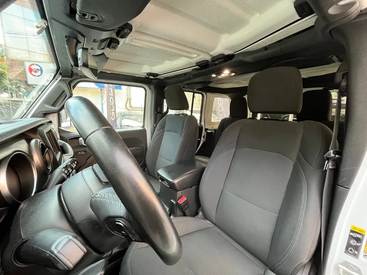 Jeep Wrangler 3.6 Unlimited Rubicon At 4x4 año 2022