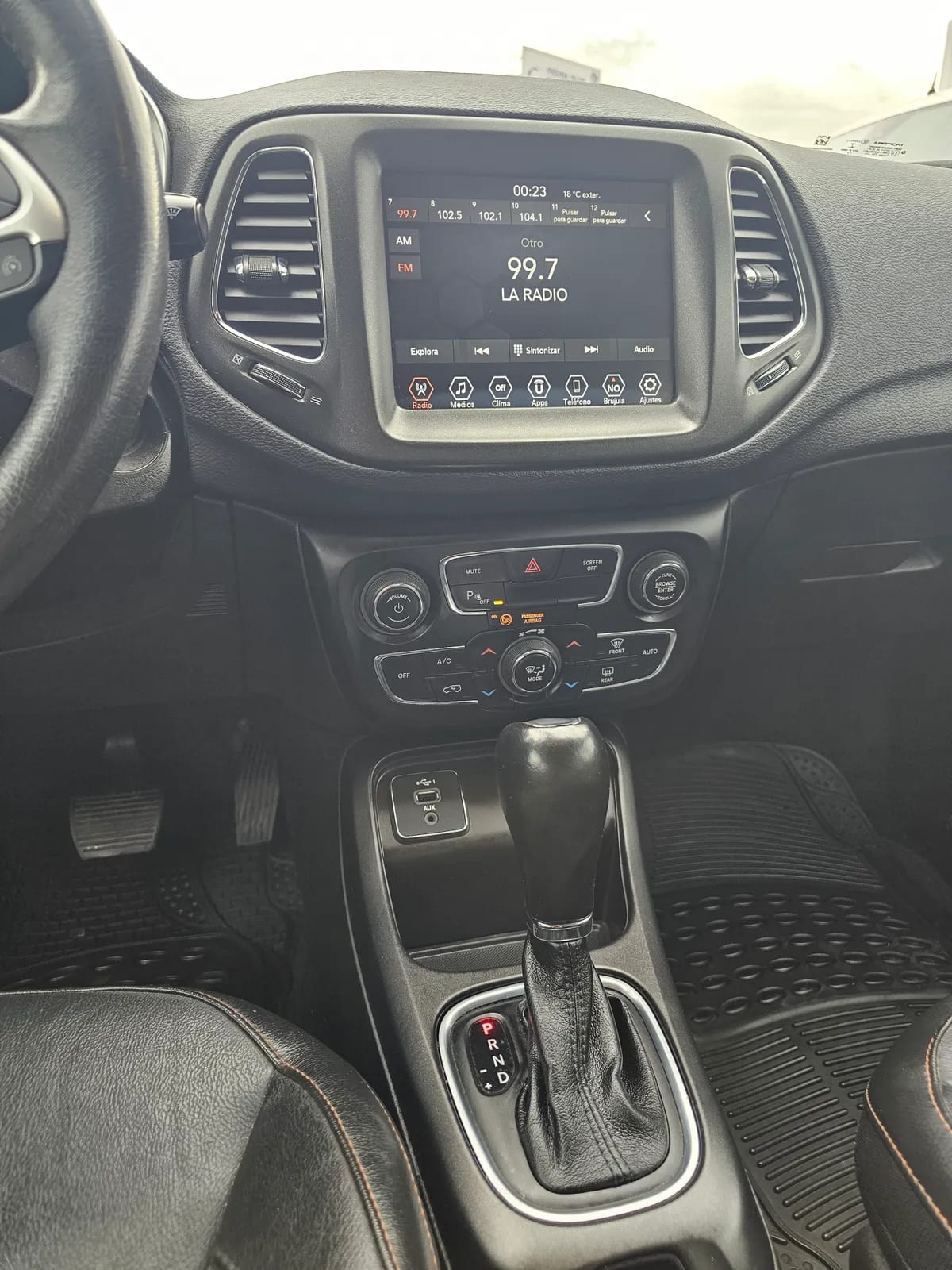 Jeep COMPASS 2.4 Longitude At año 2021