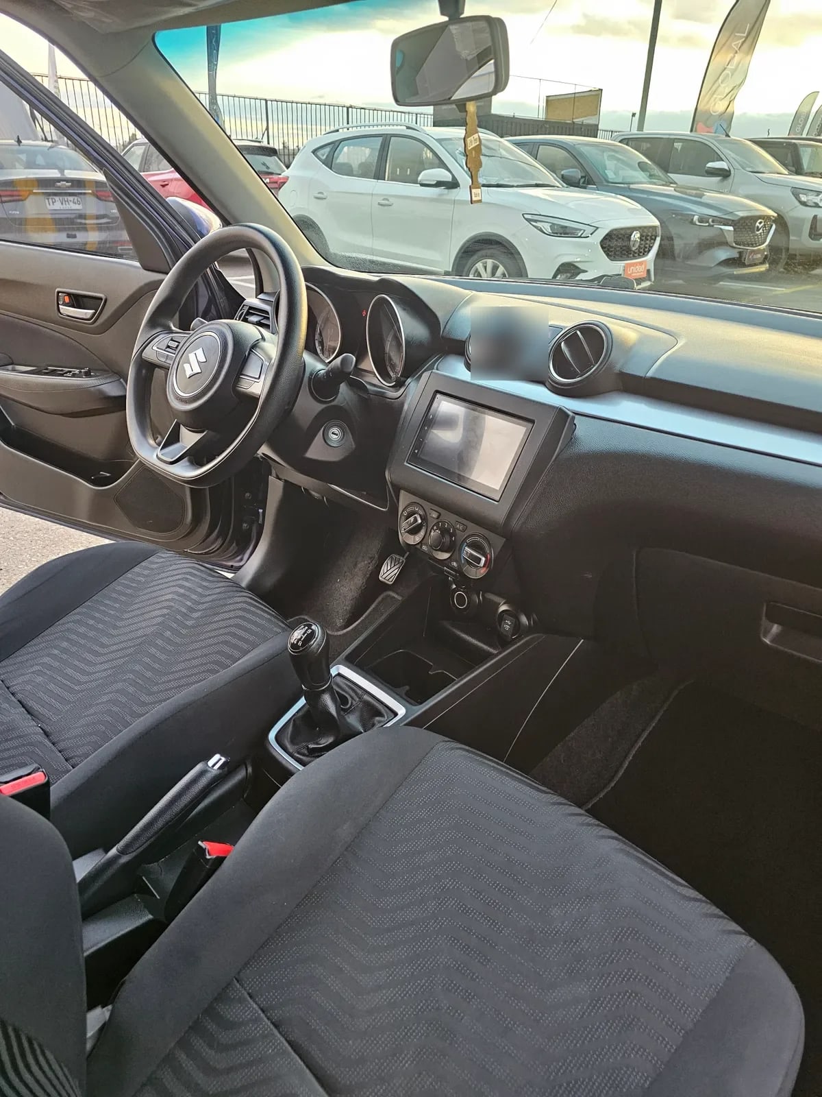 SUZUKI SWIFT 1.2 Gl Mt año 2023