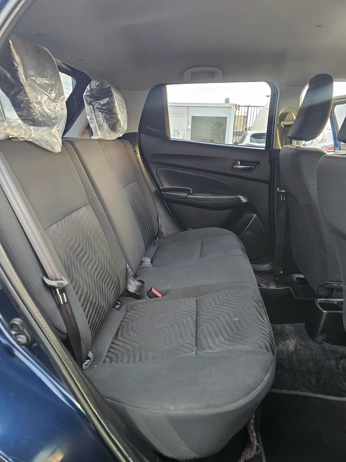 SUZUKI SWIFT 1.2 Gl Mt año 2023