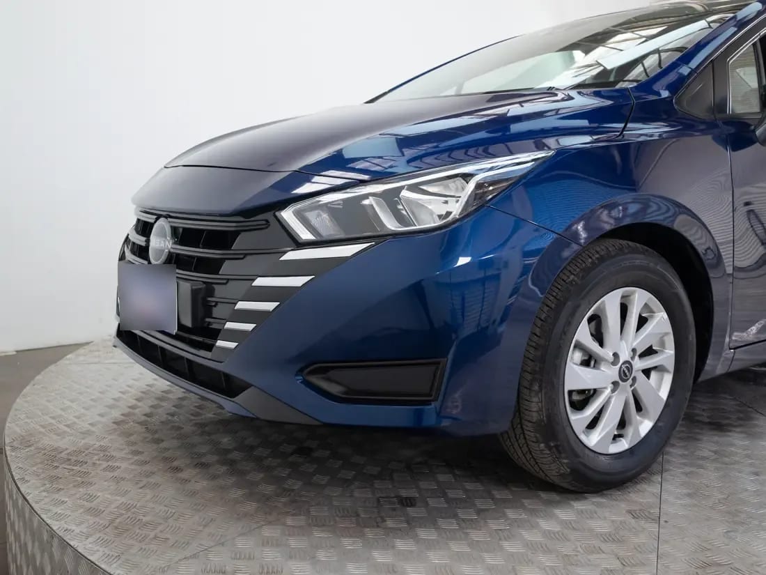 Nissan Versa 1.6 Sense Mt año 2024