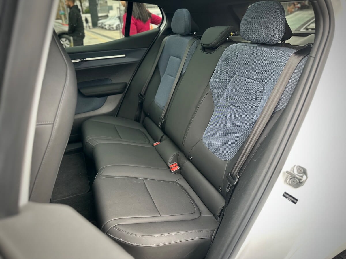 Volvo Ex30 Ultra año 2024
