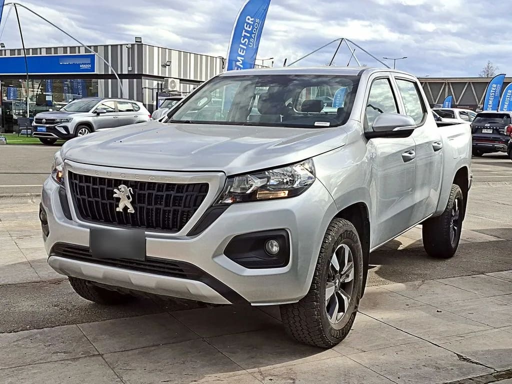 Peugeot Landtrek 2.2 Active Bluehdi Diesel 4x4 At 4p año 2025