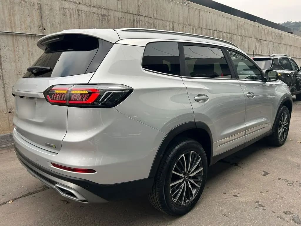 Chery Tiggo 8 Pro 1.5t Phev Hybrid 4x2 At 5p año 2024