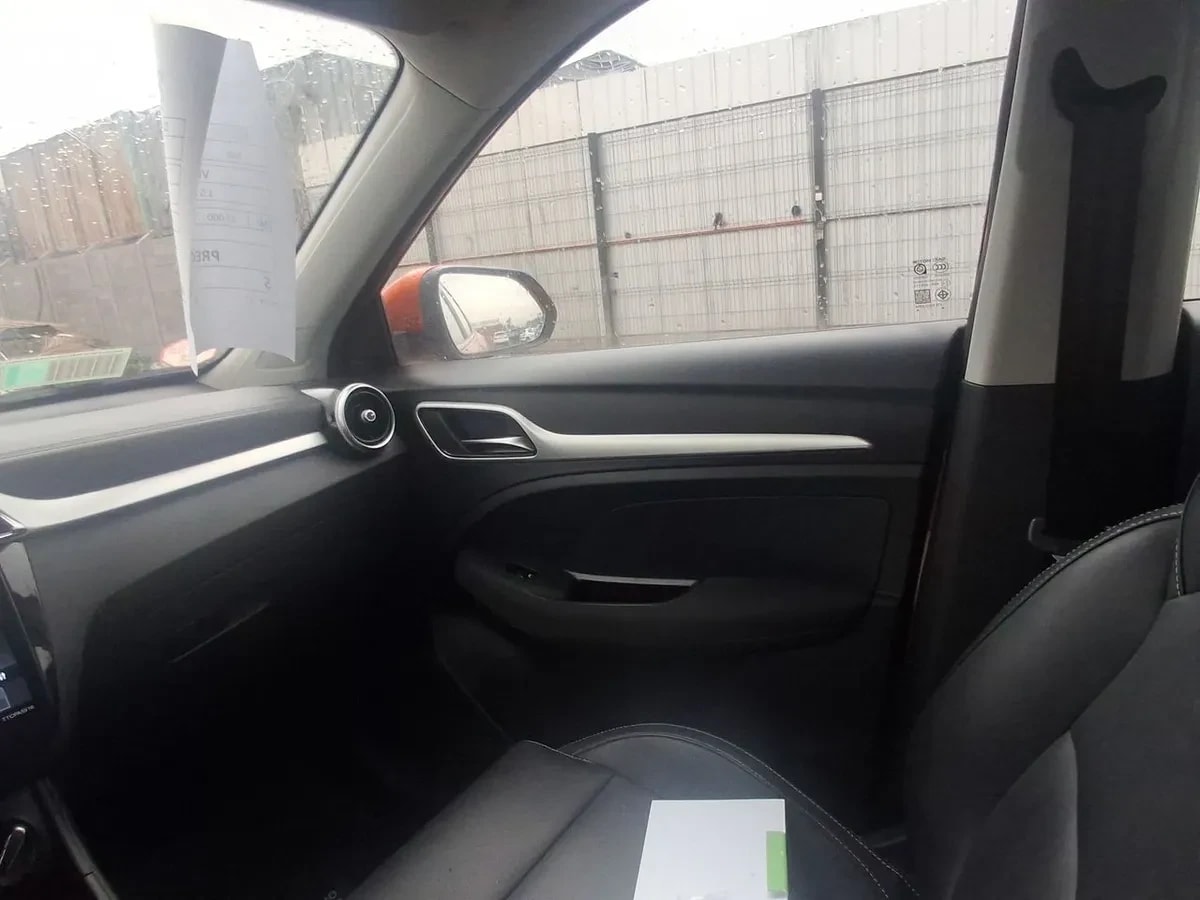 MG Mg Zs 1.5 Std 4x2 At 5p año 2024