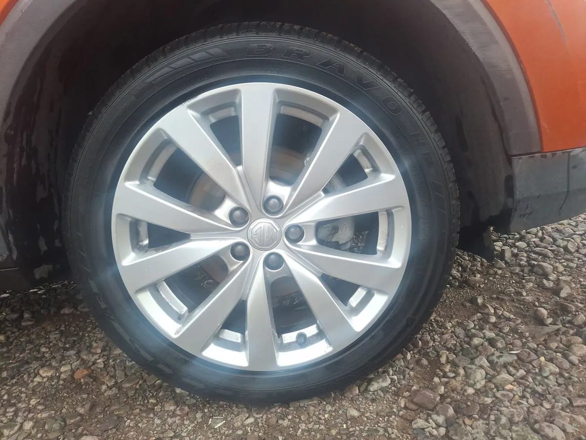 MG Mg Zs 1.5 Std 4x2 At 5p año 2024