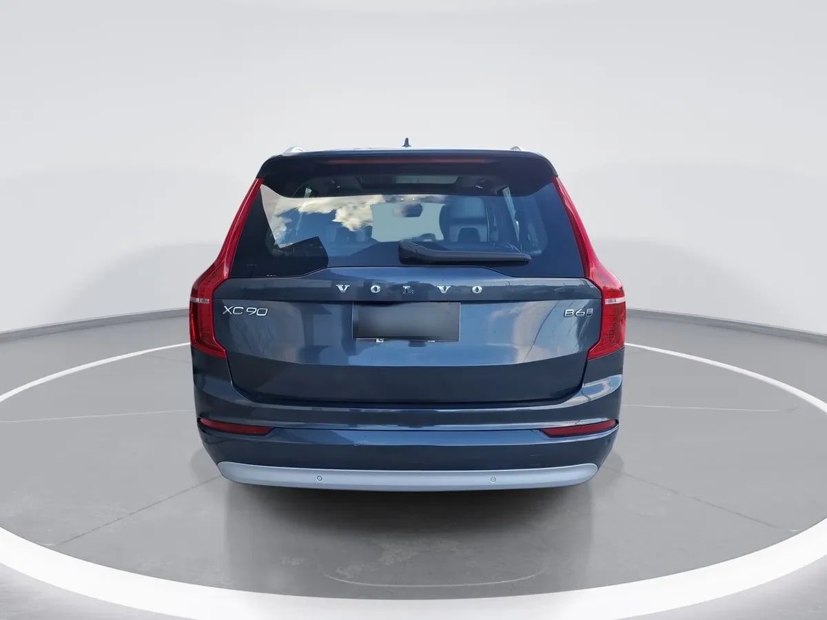 Volvo Xc90 2.0 B6 Momentum 4x4 At 5p año 2022