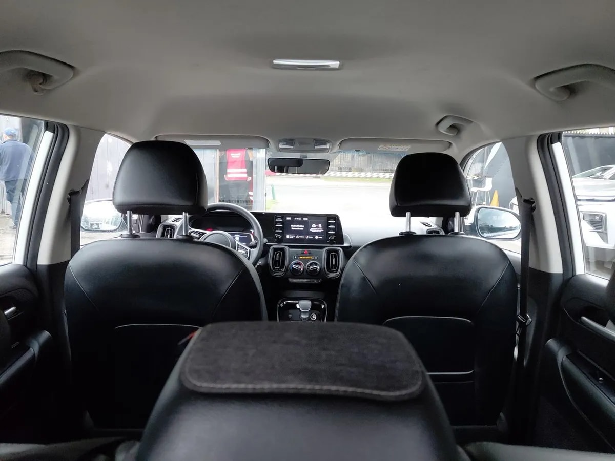 Kia Sonet 1.5 Ex 4x2 Ivt Ri At 5p año 2025