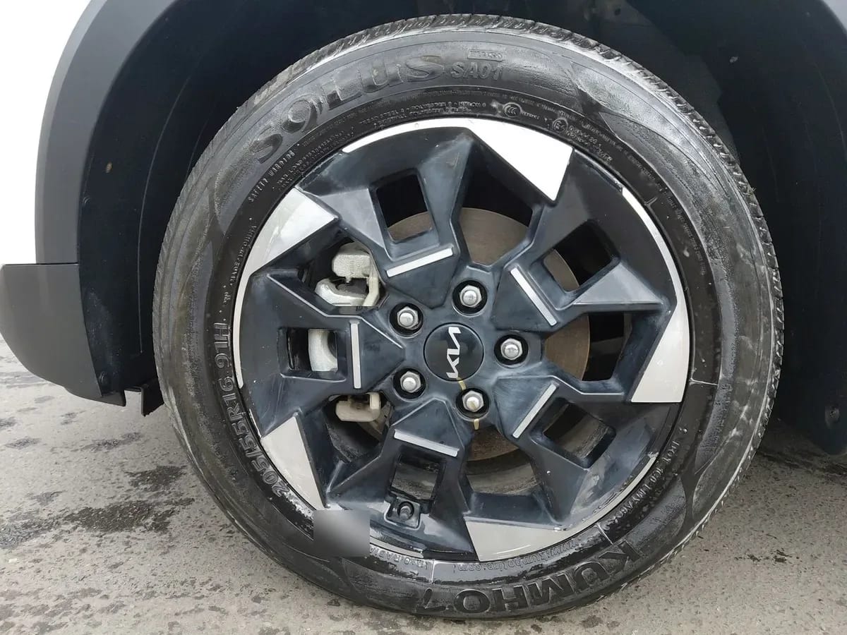 Kia Sonet 1.5 Ex 4x2 Ivt Ri At 5p año 2025