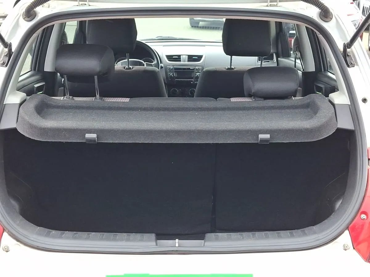 Suzuki Swift 1.2 Gl 4x2 Hb Ac Mt 5p año 2017