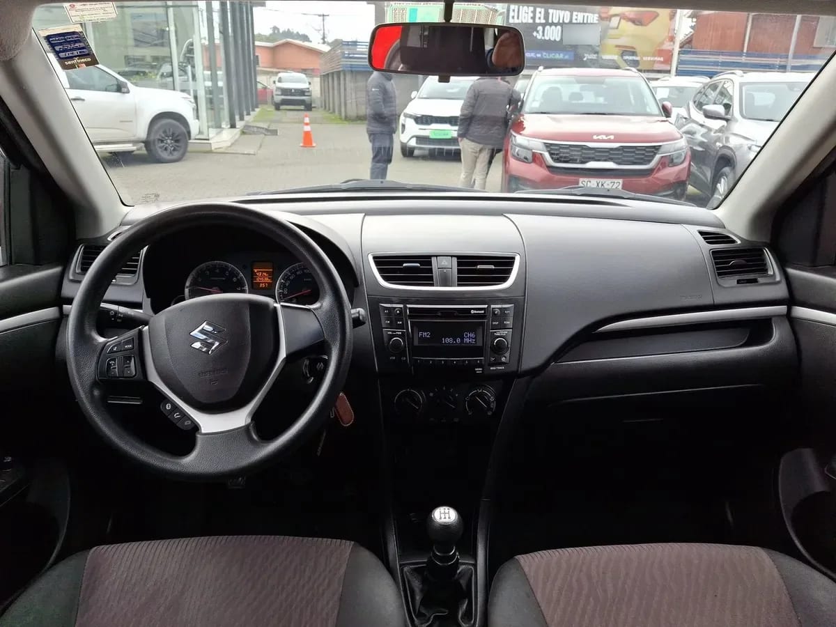 Suzuki Swift 1.2 Gl 4x2 Hb Ac Mt 5p año 2017