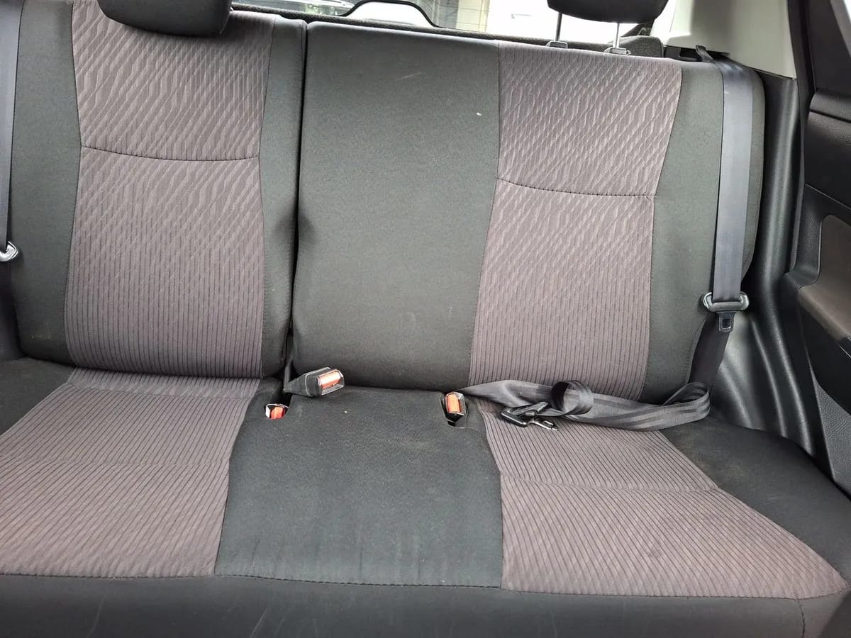 Suzuki Swift 1.2 Gl 4x2 Hb Ac Mt 5p año 2017