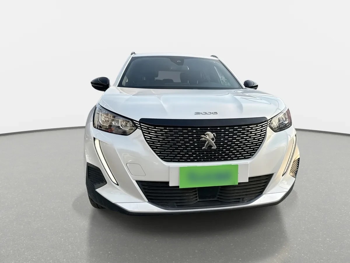Peugeot 2008 1.2 Allure Puretech 130 4x2 Mt 5p año 2023