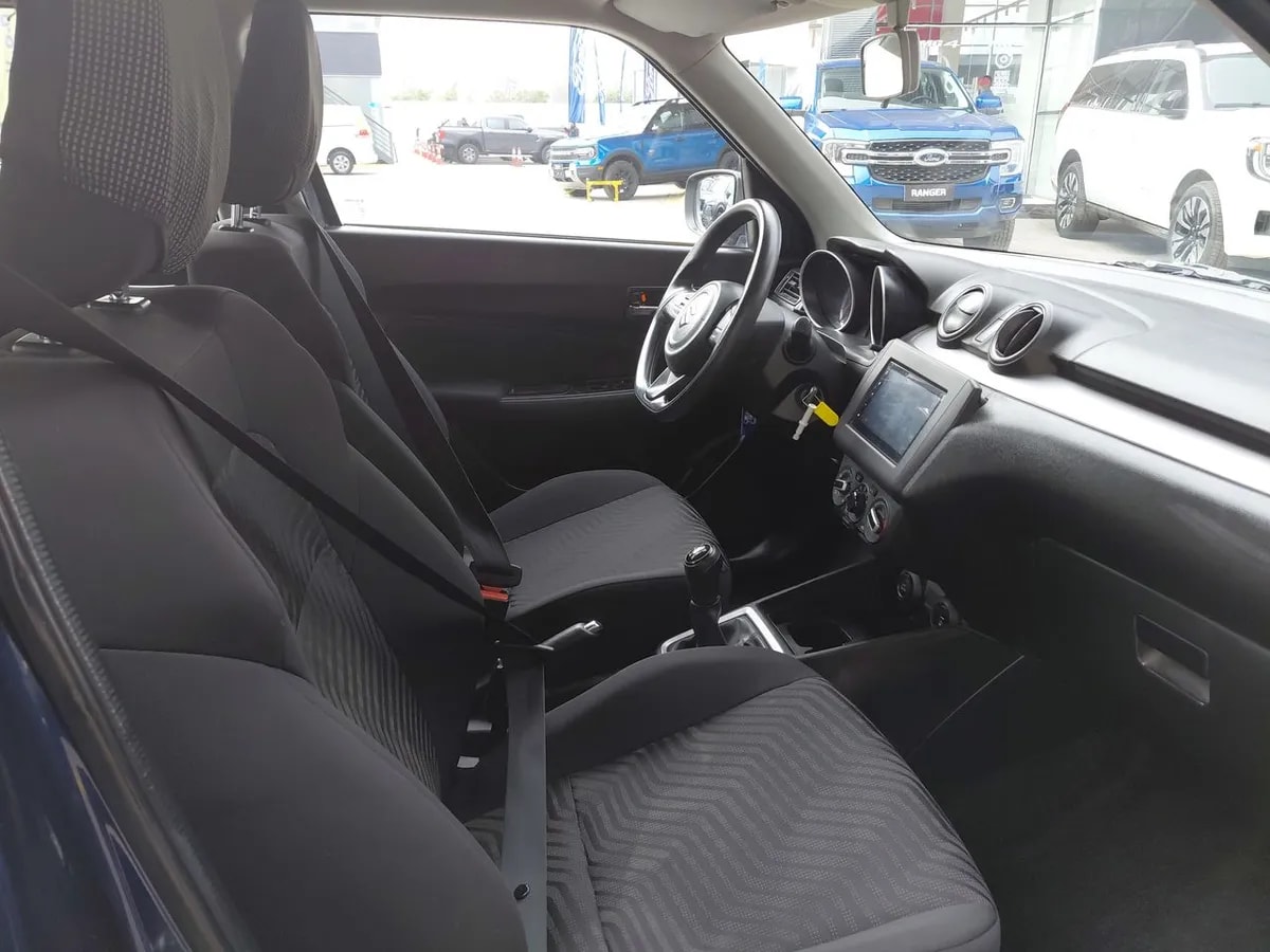 Suzuki Swift 1.2 Gl Sport 4x2 Hb Mt 5p año 2022