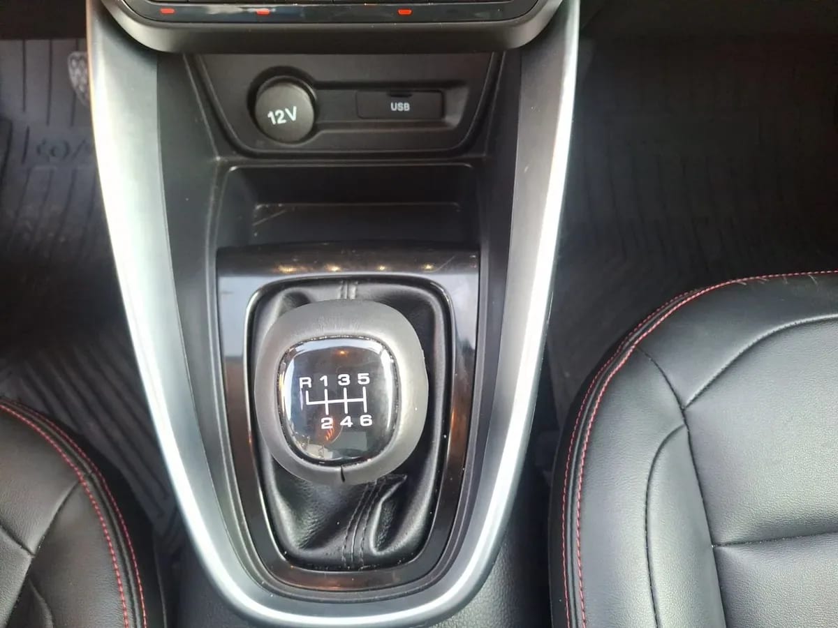 Chevrolet Groove 1.5 Premier S 4x2 Mt 5p año 2026