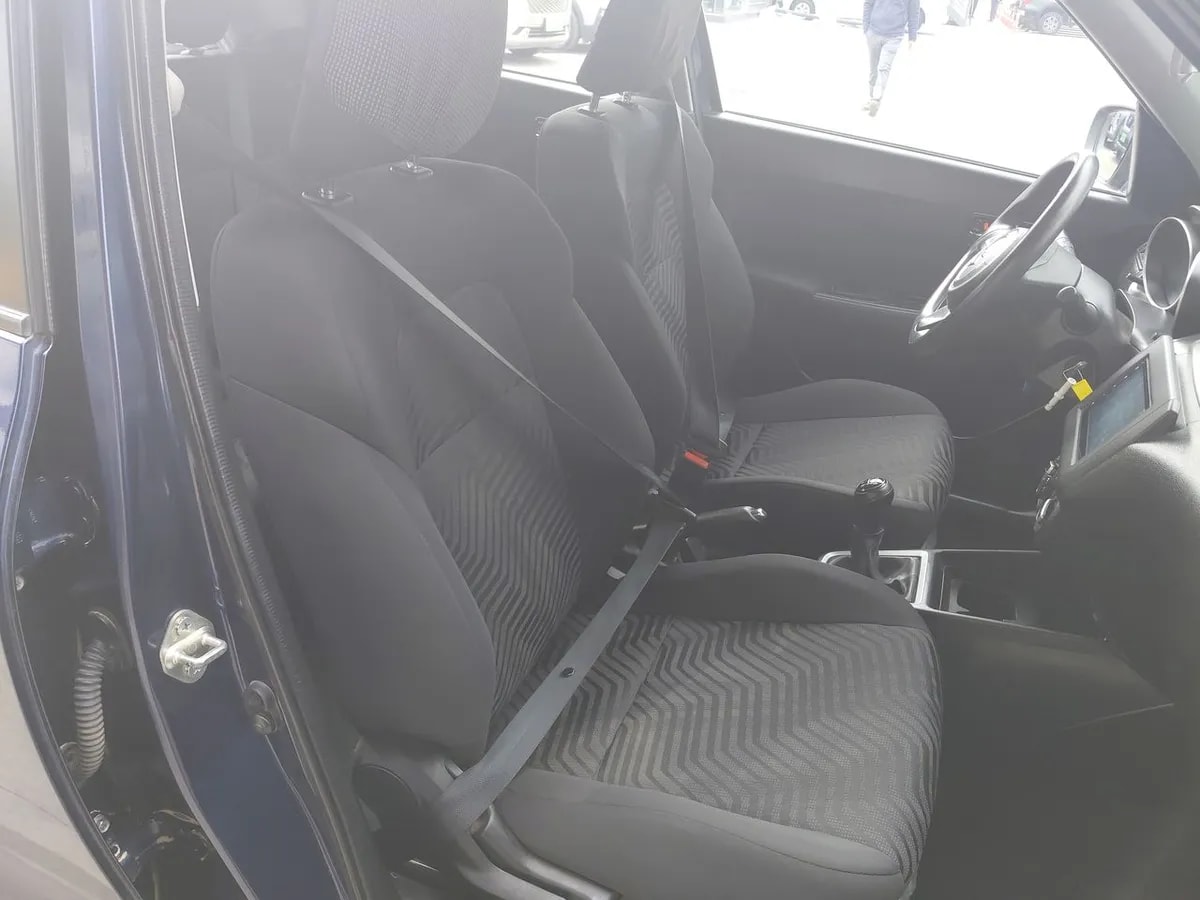 Suzuki Swift 1.2 Gl Sport 4x2 Hb Mt 5p año 2022