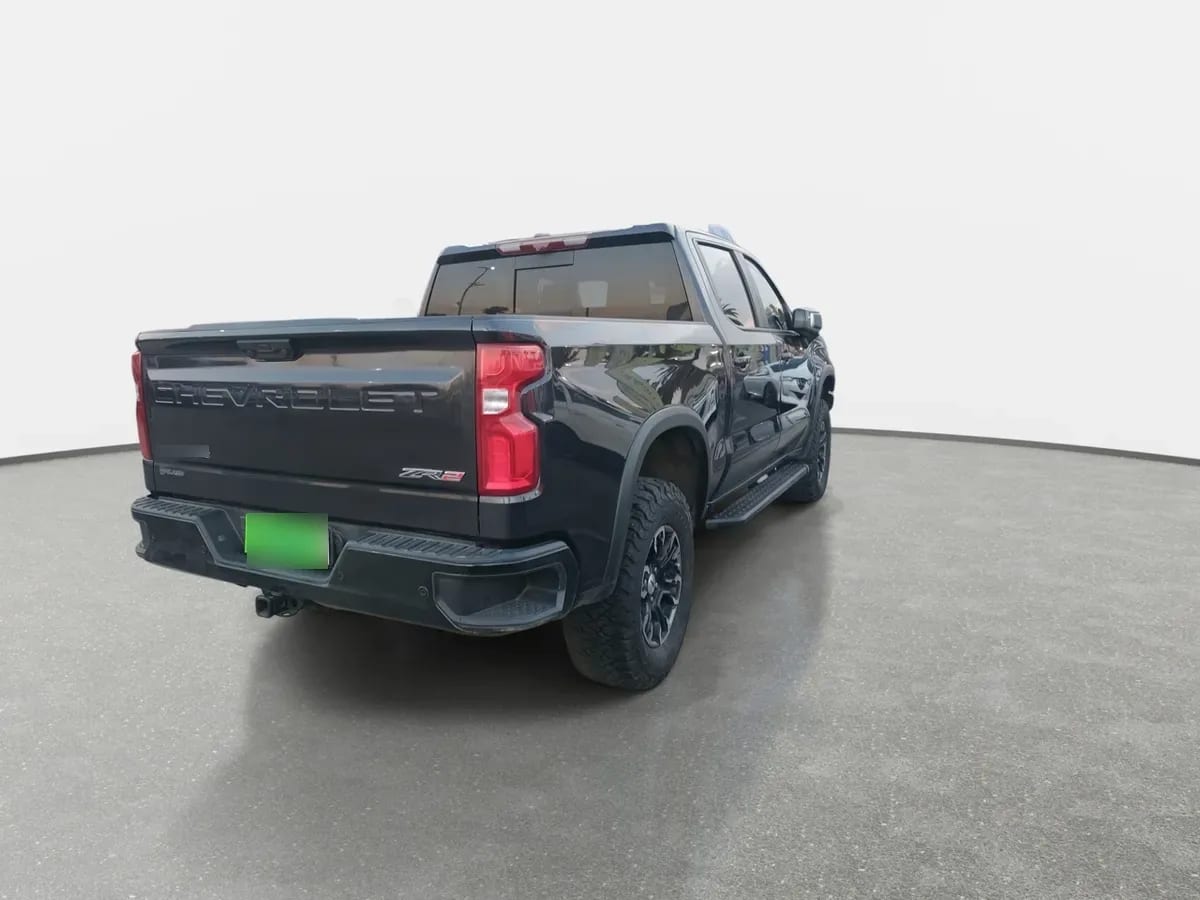 Chevrolet Silverado 6.2 Zr2 R 4x4 At 4p año 2025