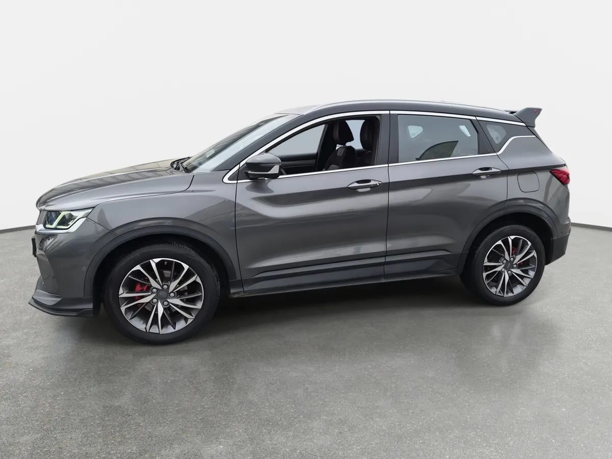 Geely Coolray 1.5 Gf Sport 4x2 At 5p año 2023