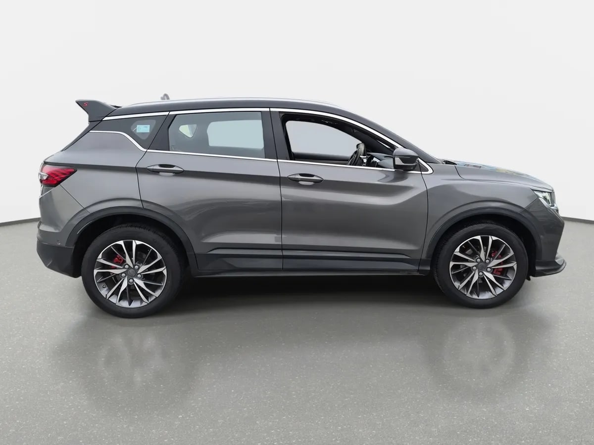 Geely Coolray 1.5 Gf Sport 4x2 At 5p año 2023