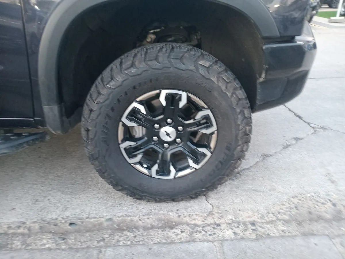Chevrolet Silverado 6.2 Zr2 R 4x4 At 4p año 2025