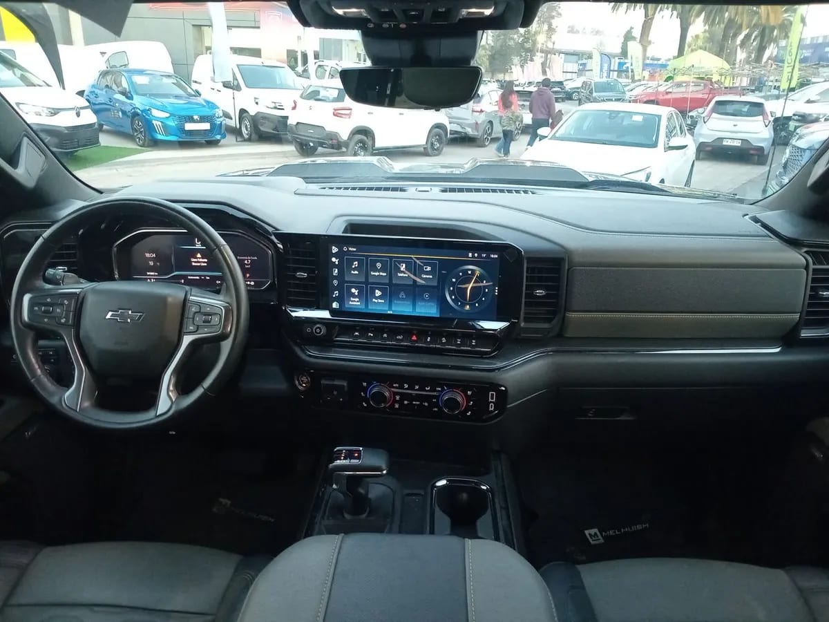 Chevrolet Silverado 6.2 Zr2 R 4x4 At 4p año 2025
