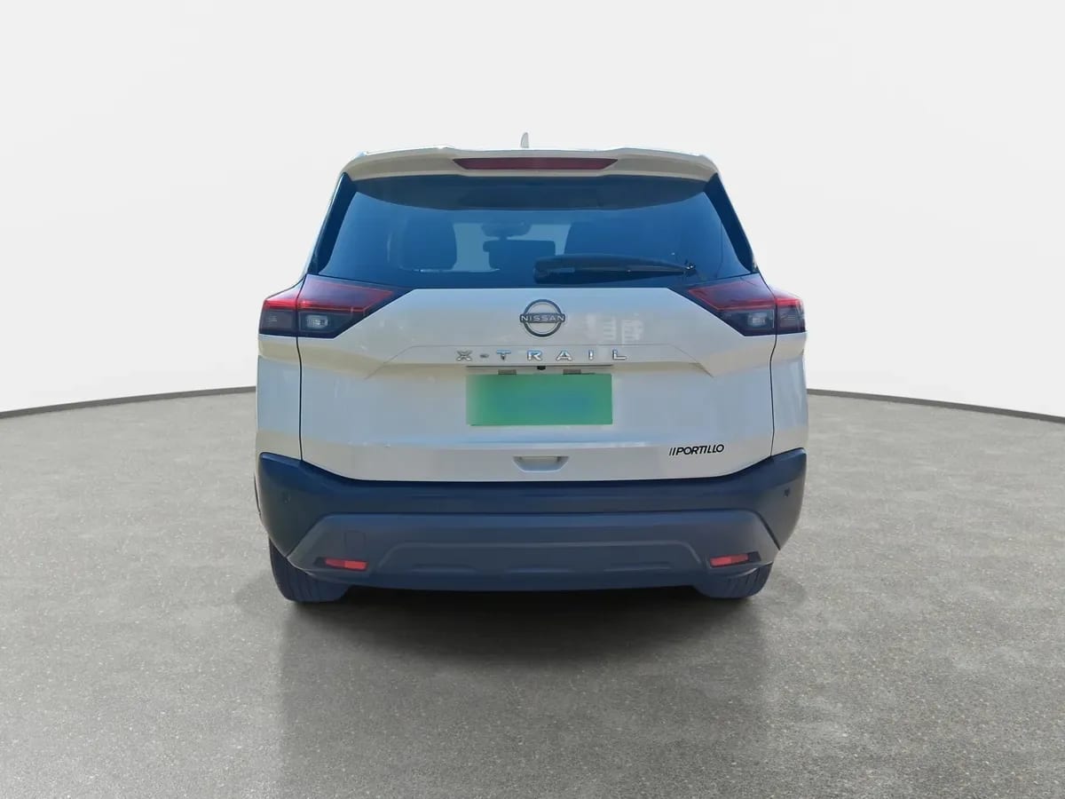 Nissan X-Trail 2.5 Sense 4x2 2row Cvt At 5p año 2023