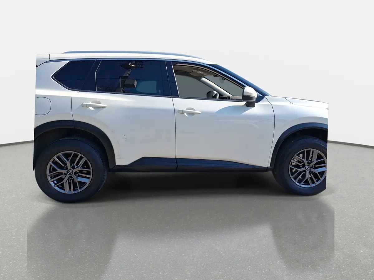 Nissan X-Trail 2.5 Sense 4x2 2row Cvt At 5p año 2023