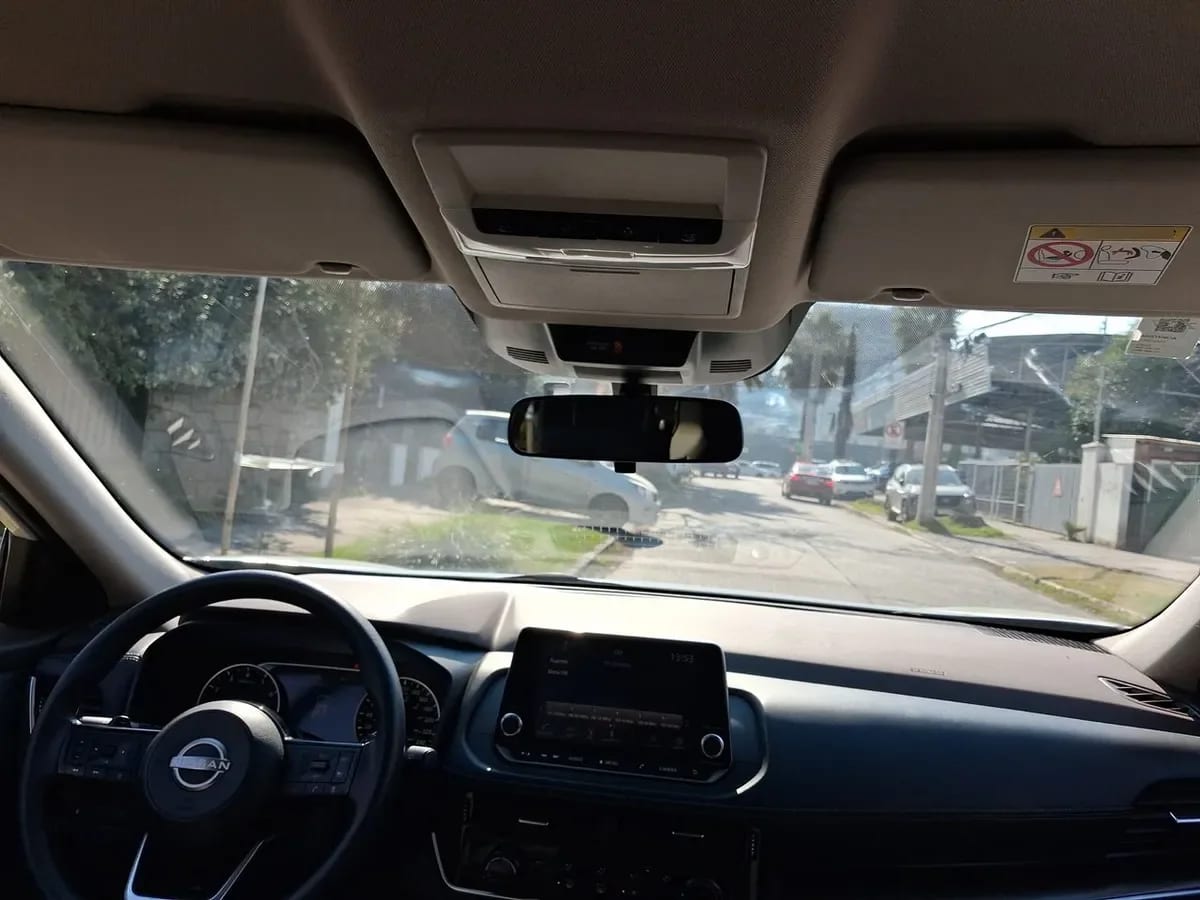 Nissan X-Trail 2.5 Sense 4x2 2row Cvt At 5p año 2023