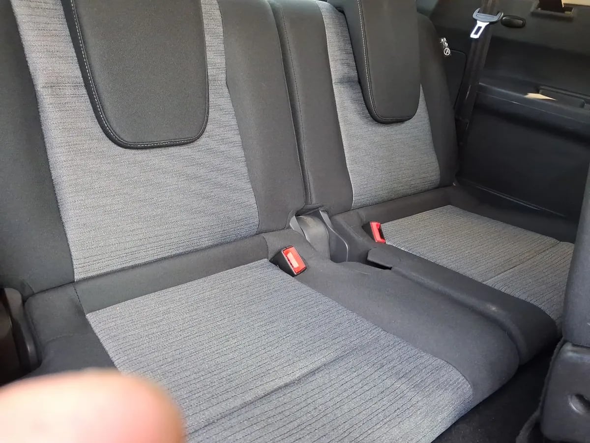 Nissan X-Trail 2.5 Sense 4x2 2row Cvt At 5p año 2023