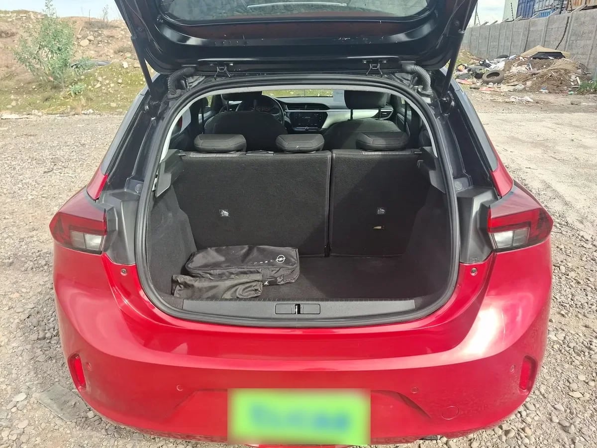 Opel Corsa 1.5t Edition 4x2 100hp Diesel Mt6 5p año 2023