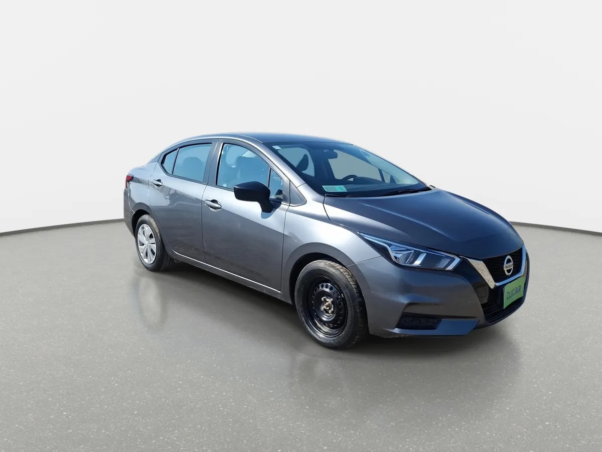 Nissan Versa 1.6 Sense 4x2 Radio Touch Mt 4p año 2023