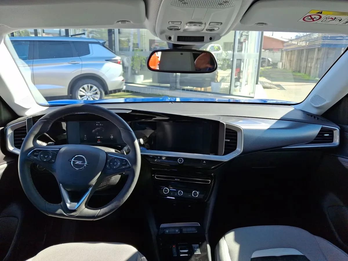 Opel Mokka 1.2t Elegance 4x2 At8 5p año 2025