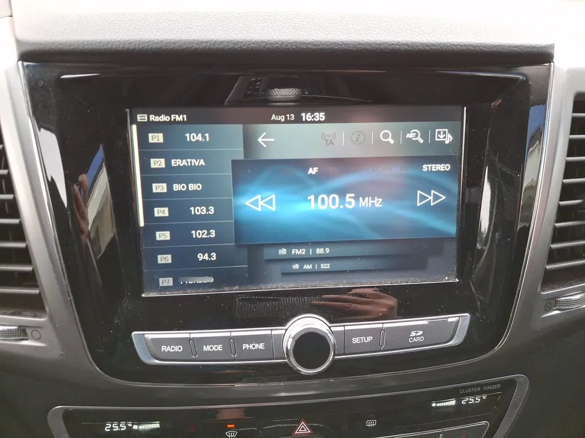 Ssangyong Rexton 2.2 Yrx201 Diesel Fl 4x2 At 5p año 2020