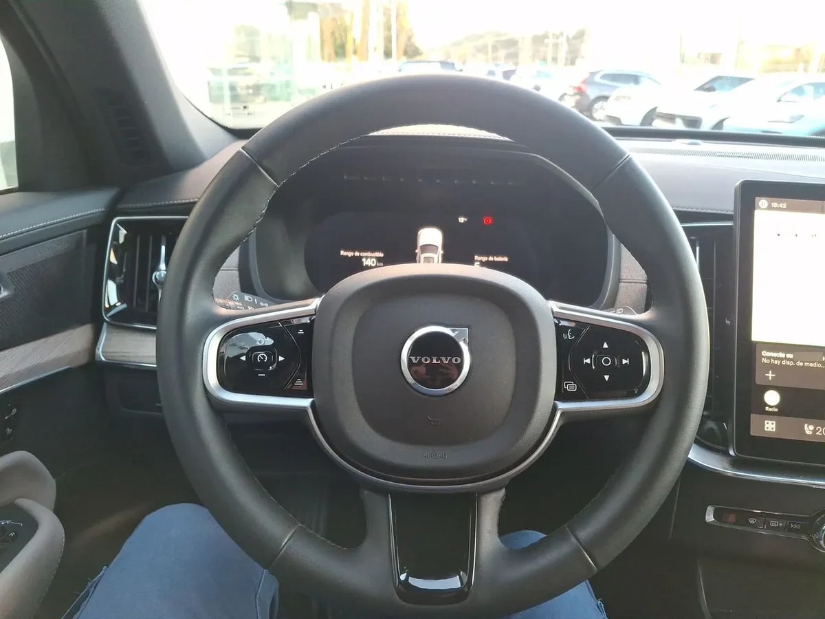 Volvo Xc90 2.0 T8 Plus Hibrido Awd At 5p año 2026