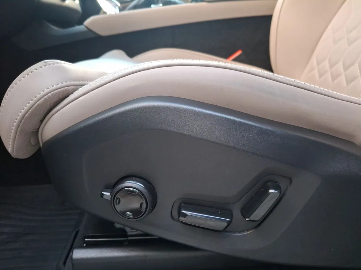 Volvo Xc90 2.0 T8 Plus Hibrido Awd At 5p año 2026