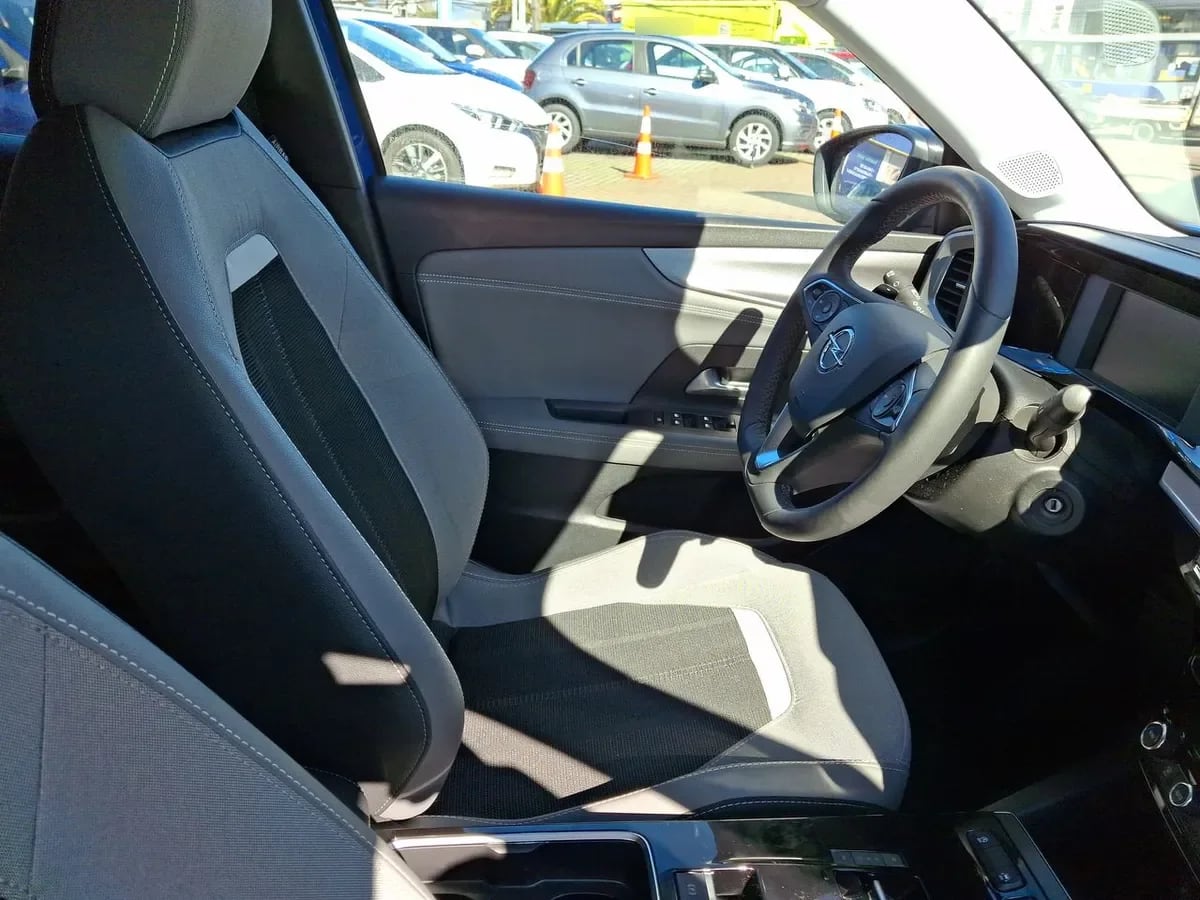 Opel Mokka 1.2t Elegance 4x2 At8 5p año 2025