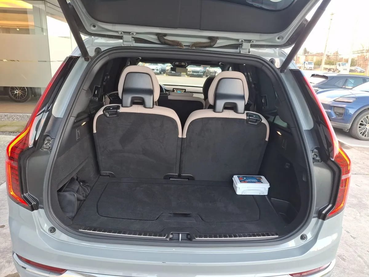 Volvo Xc90 2.0 T8 Plus Hibrido Awd At 5p año 2026