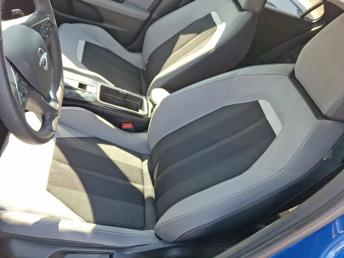 Opel Mokka 1.2t Elegance 4x2 At8 5p año 2025