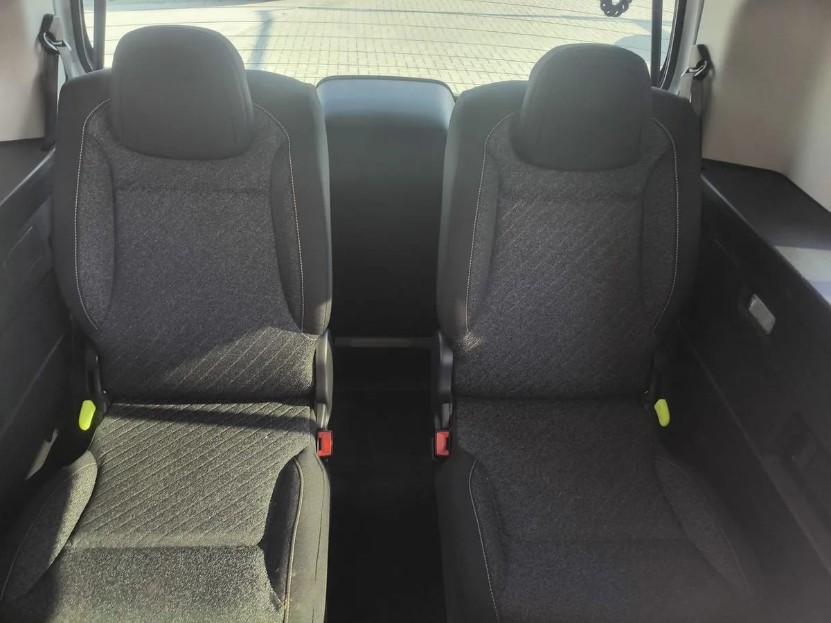 Peugeot Rifter 1.2 Mca Allure Puretech 130 4x2 Eat8 5p año 2026
