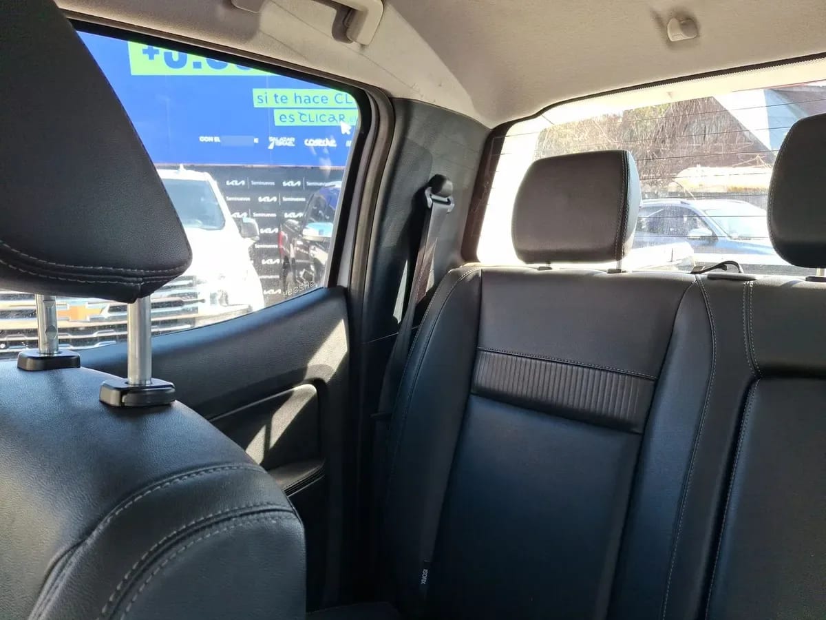 Ford Ranger 3.2 Ltd 4x4 Diesel Dob. Cab. At 4p año 2023