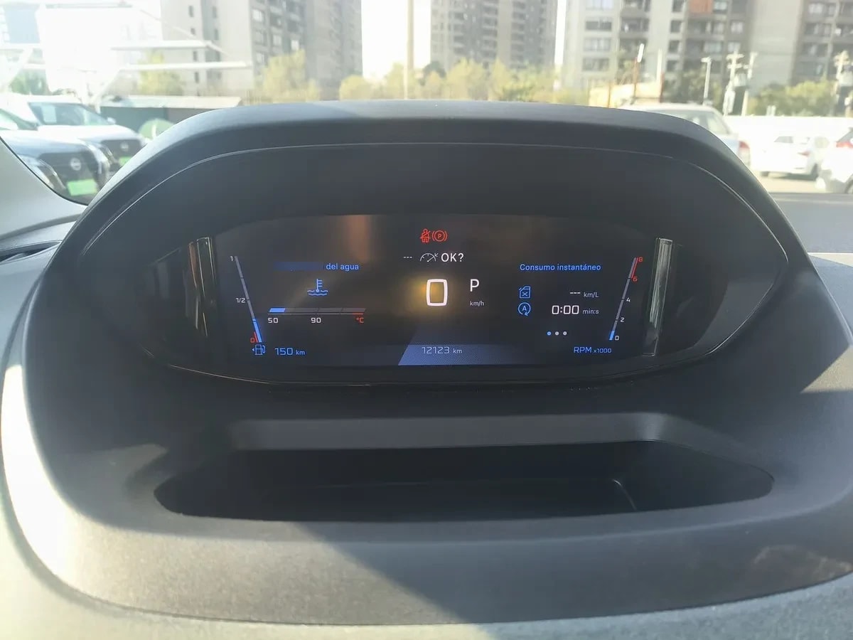 Peugeot Rifter 1.2 Mca Allure Puretech 130 4x2 Eat8 5p año 2026