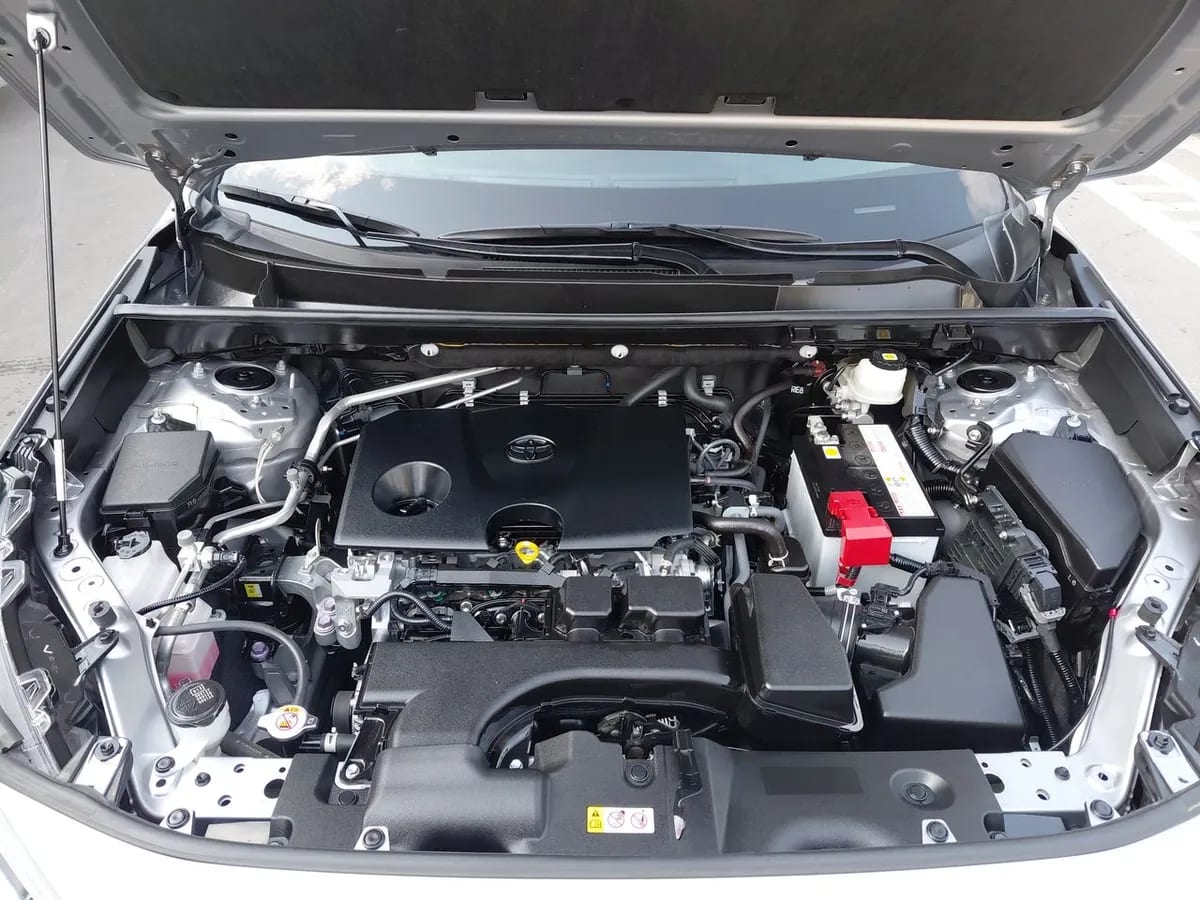 Toyota Rav 4 2.0 Xle 4x2 Cvt At 5p año 2025