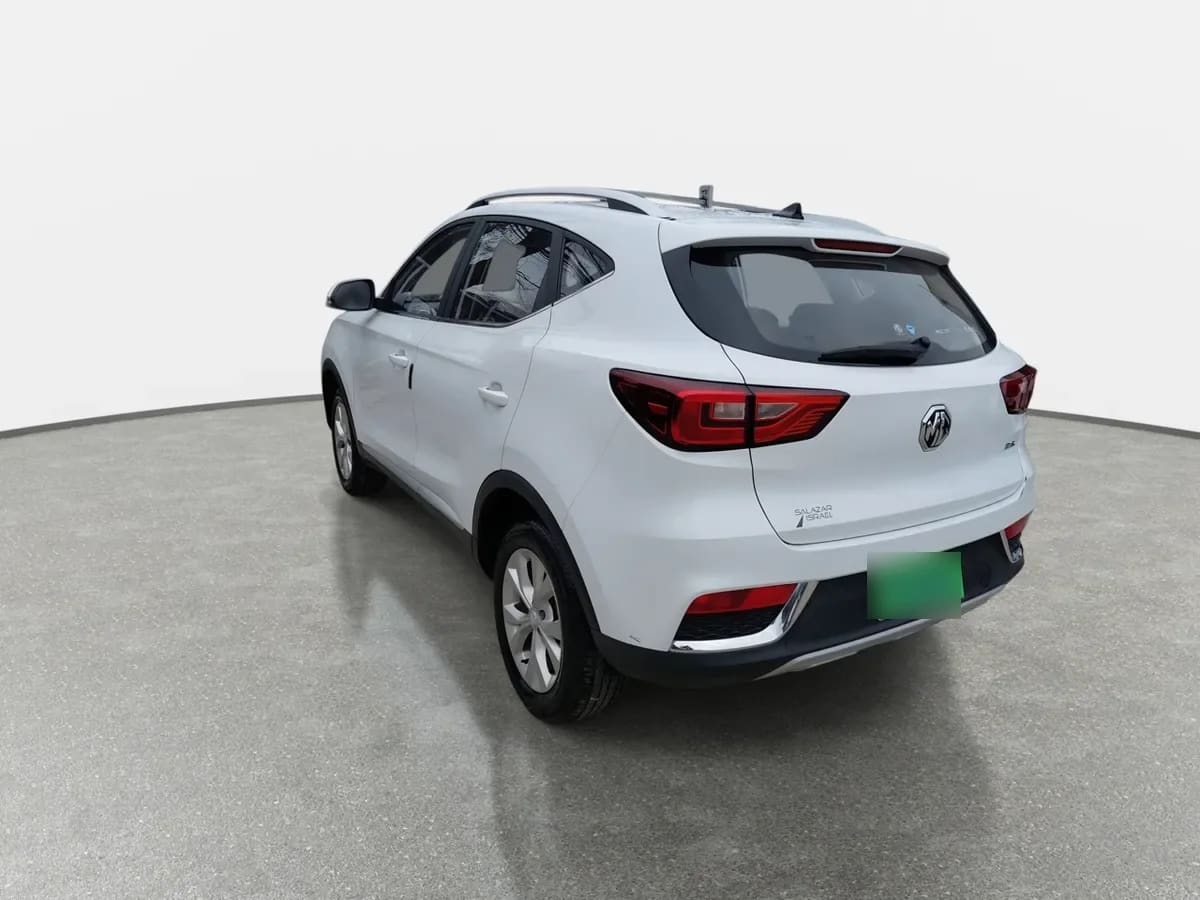 MG Mg Zs 1.5 Std 4x2 Mt 5p año 2024
