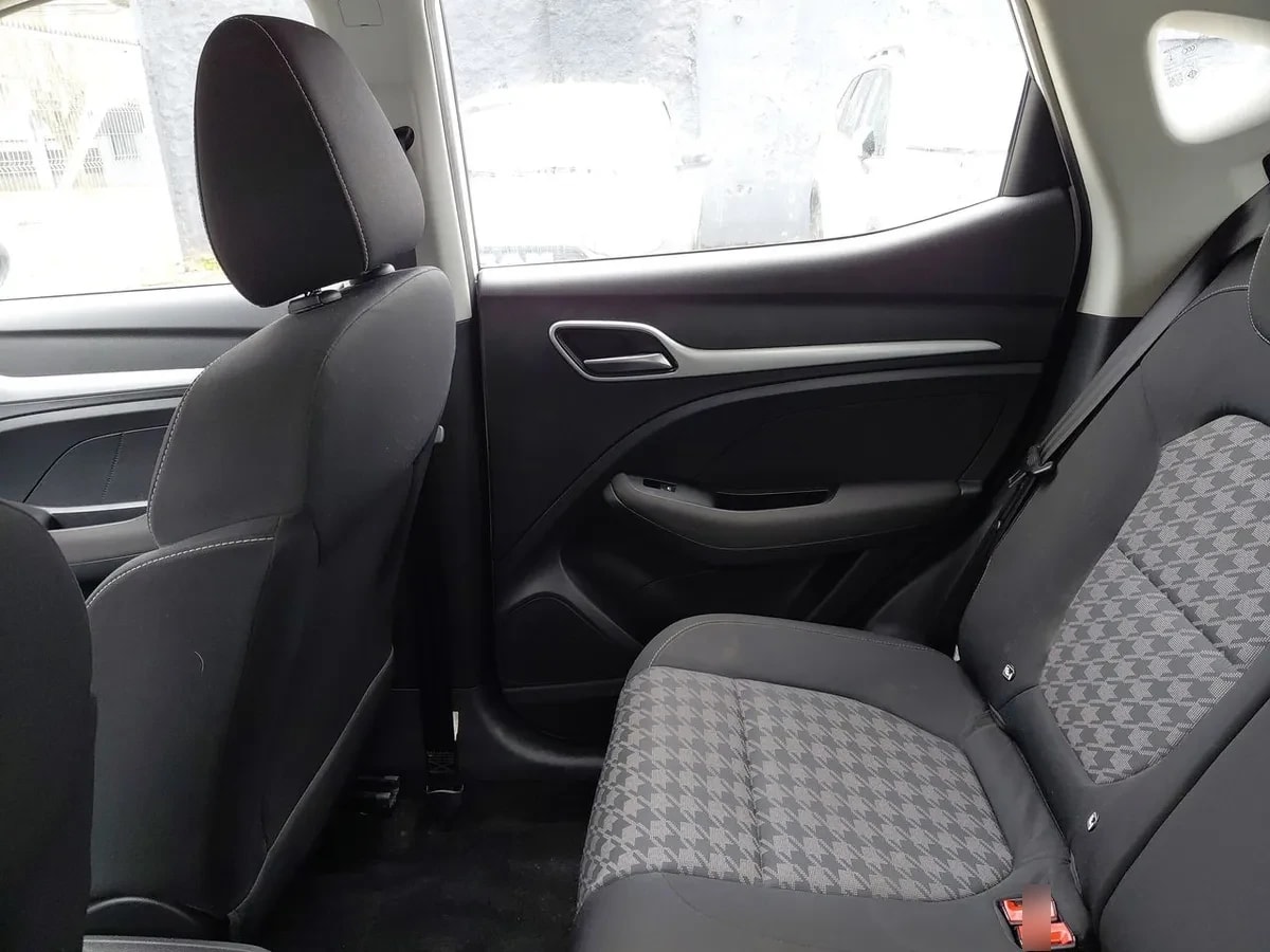 MG Mg Zs 1.5 Std 4x2 Mt 5p año 2024